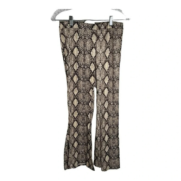 Sadie and Sage Snakeskin Print Flare Leg Pants Small - Picture 2 of 8